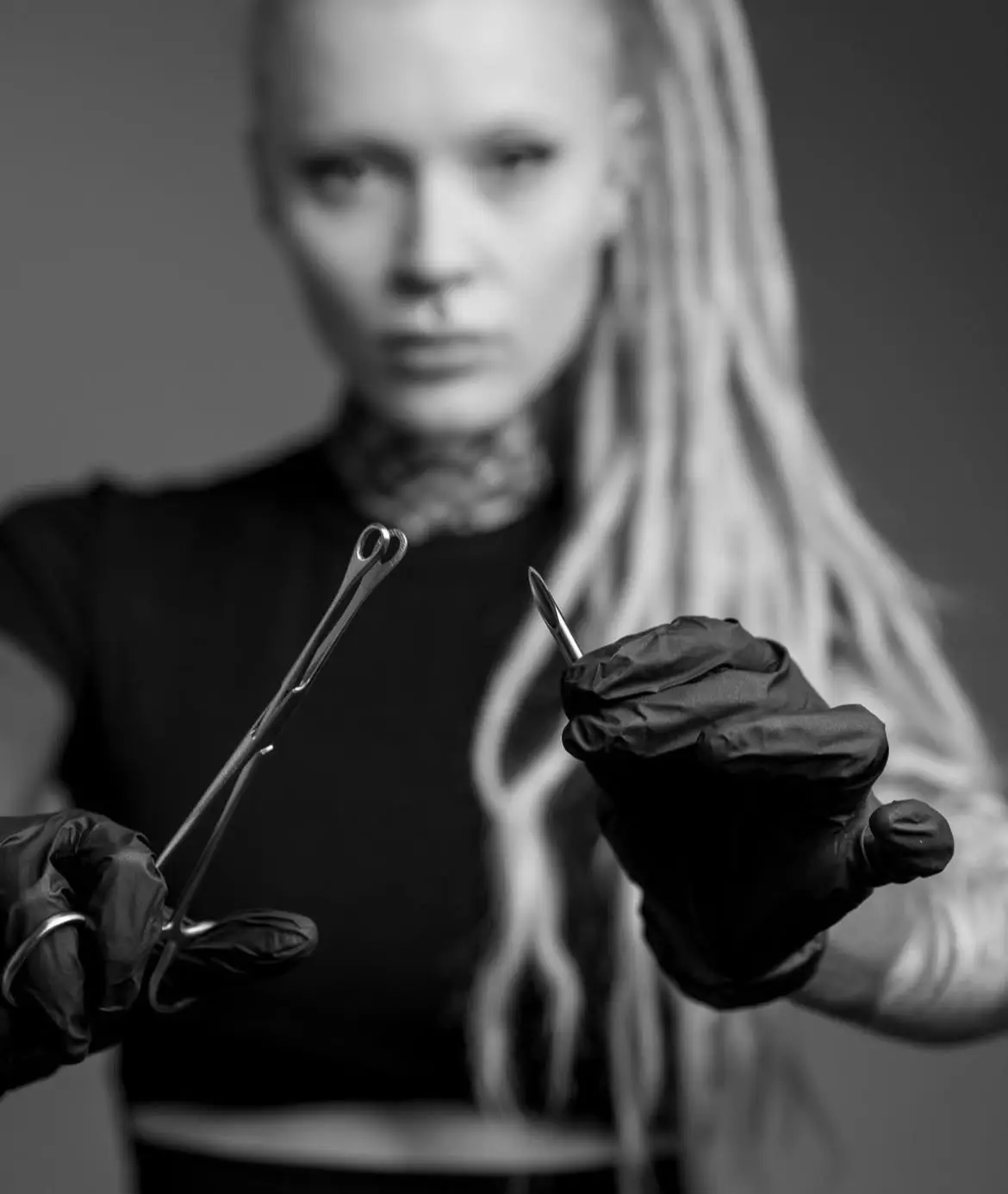 Classic Tattoo Berlin: Tattoo - Piercing - Zahnschmuck